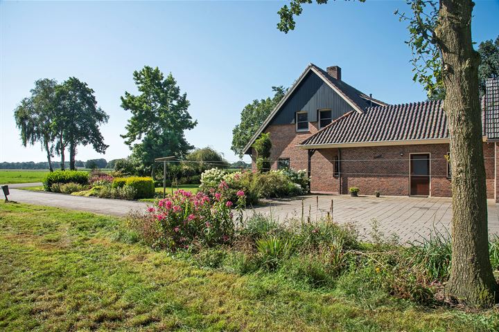 View photo 39 of Vermolenweg 49