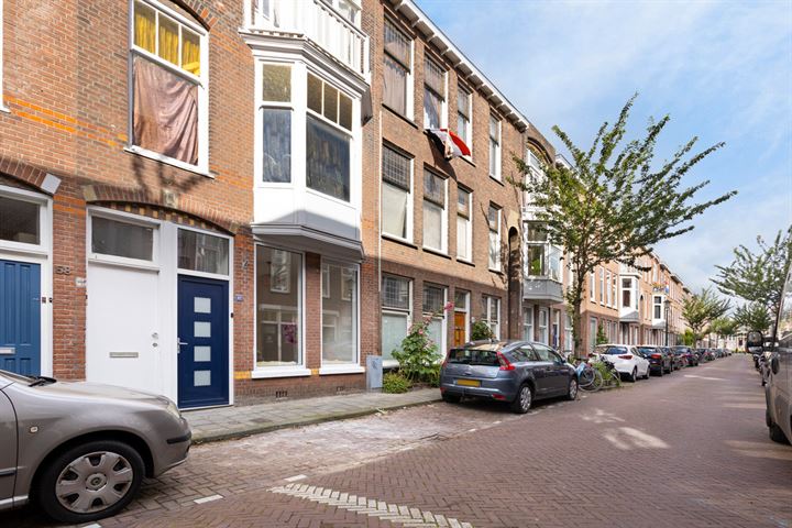 Bekijk foto 23 van Govert Bidloostraat 62