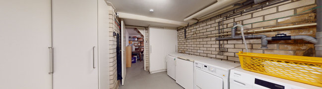 Bekijk 360° foto van Garage van Charles Beltjenslaan 2