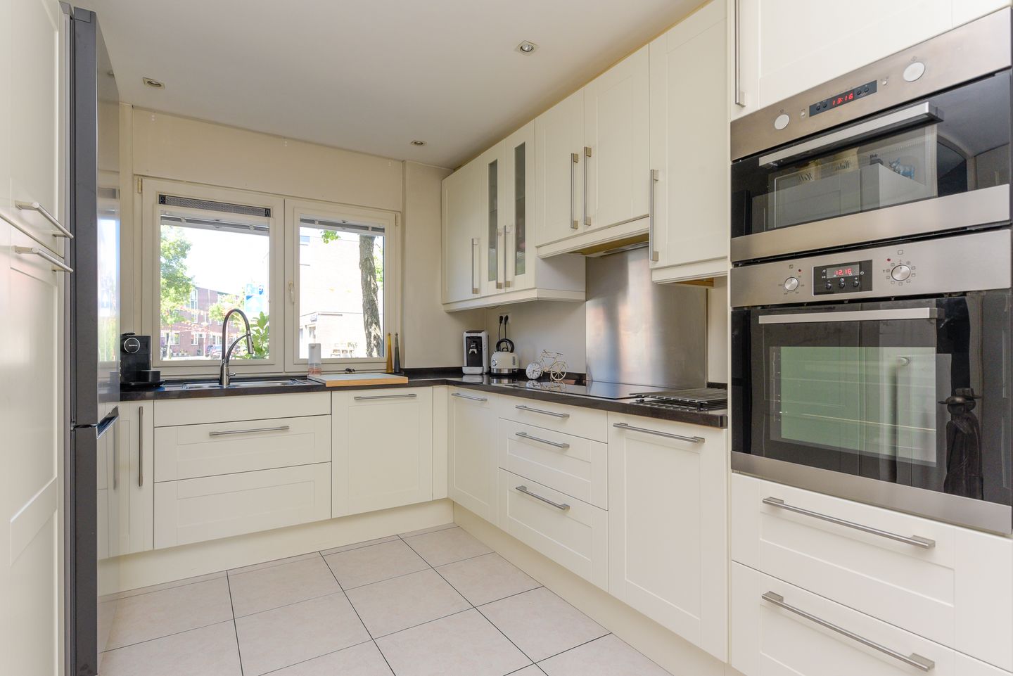 Foto 20 van Dr. J. Presserstraat 255