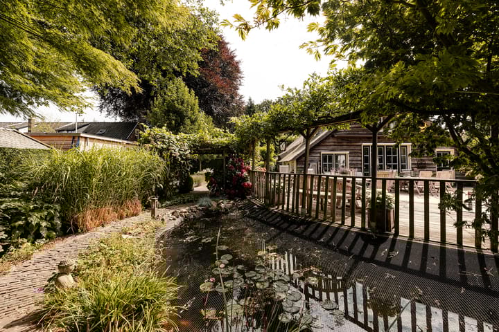 Photo 44 of Nieuw-Loosdrechtsedijk 56