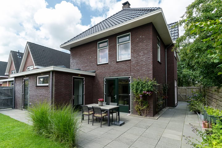 Foto 42 van Douwelaan 2-G