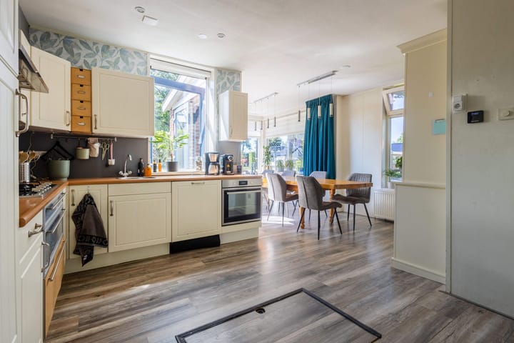 Foto 11 van Hoofdweg 4