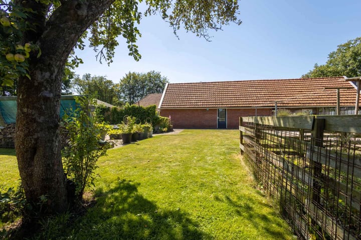 Foto 29 van Hoofdweg 4