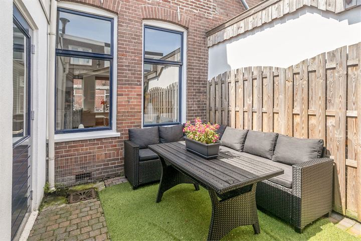 Bekijk foto 33 van Catharina Gillesstraat 10