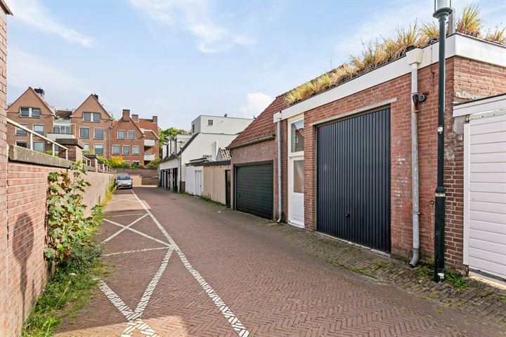 Bekijk foto 30 van Sint Andriesstraat 10