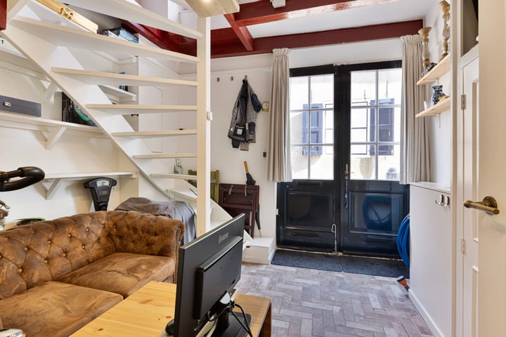 Foto 32 van Kerkstraat 1