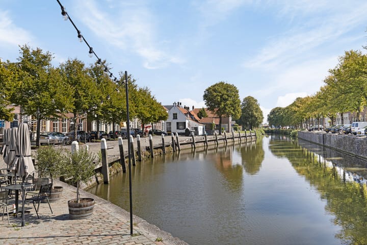 Foto 42 van Kerkstraat 1