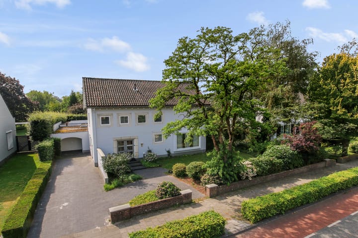 Foto 2 van Burgemeester Moonenlaan 13