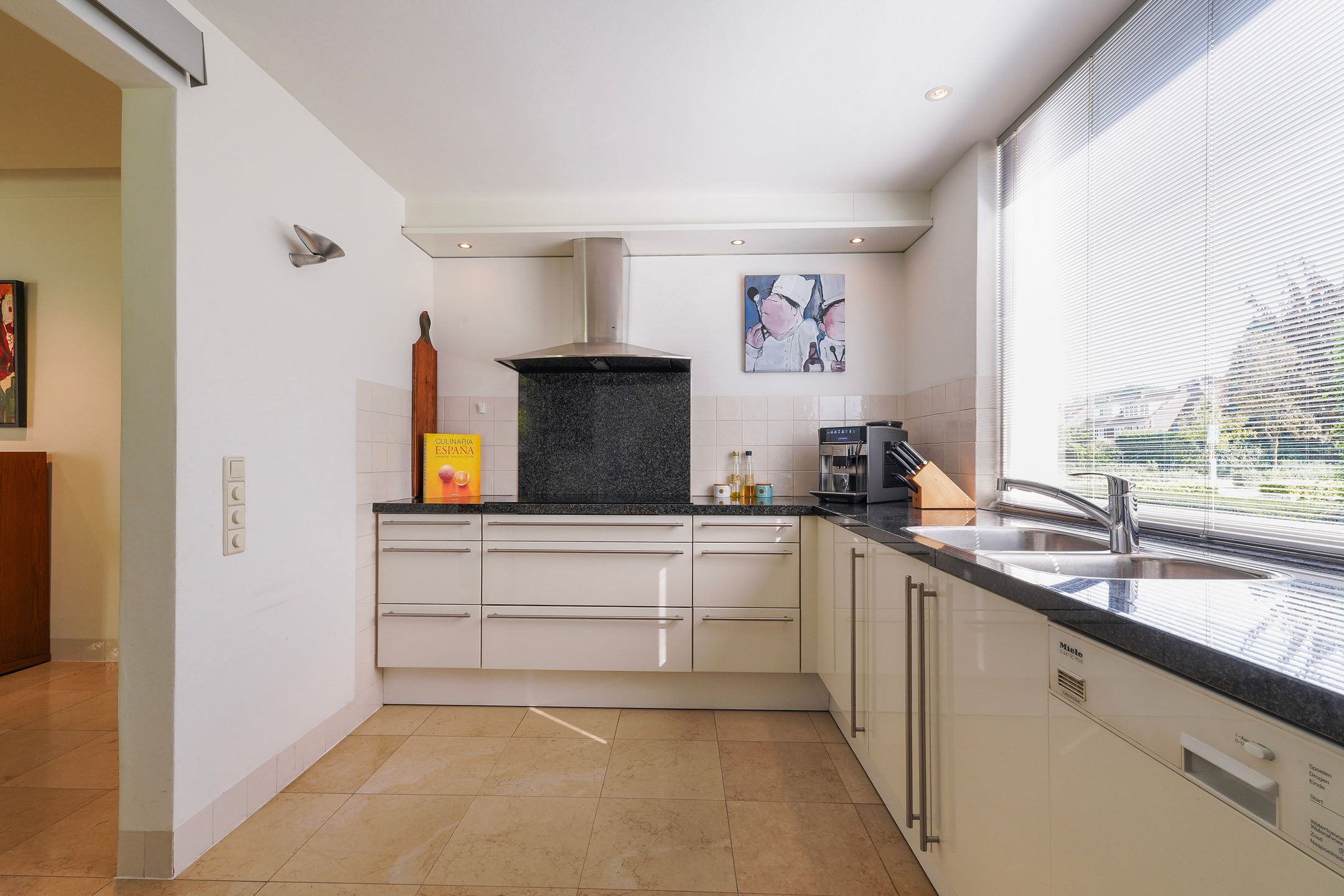 Photo 15 of Burgemeester Moonenlaan 13