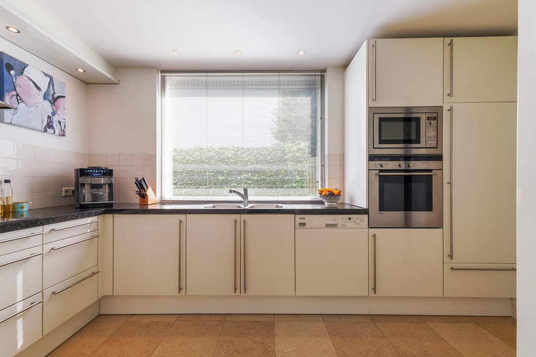 Photo 16 of Burgemeester Moonenlaan 13