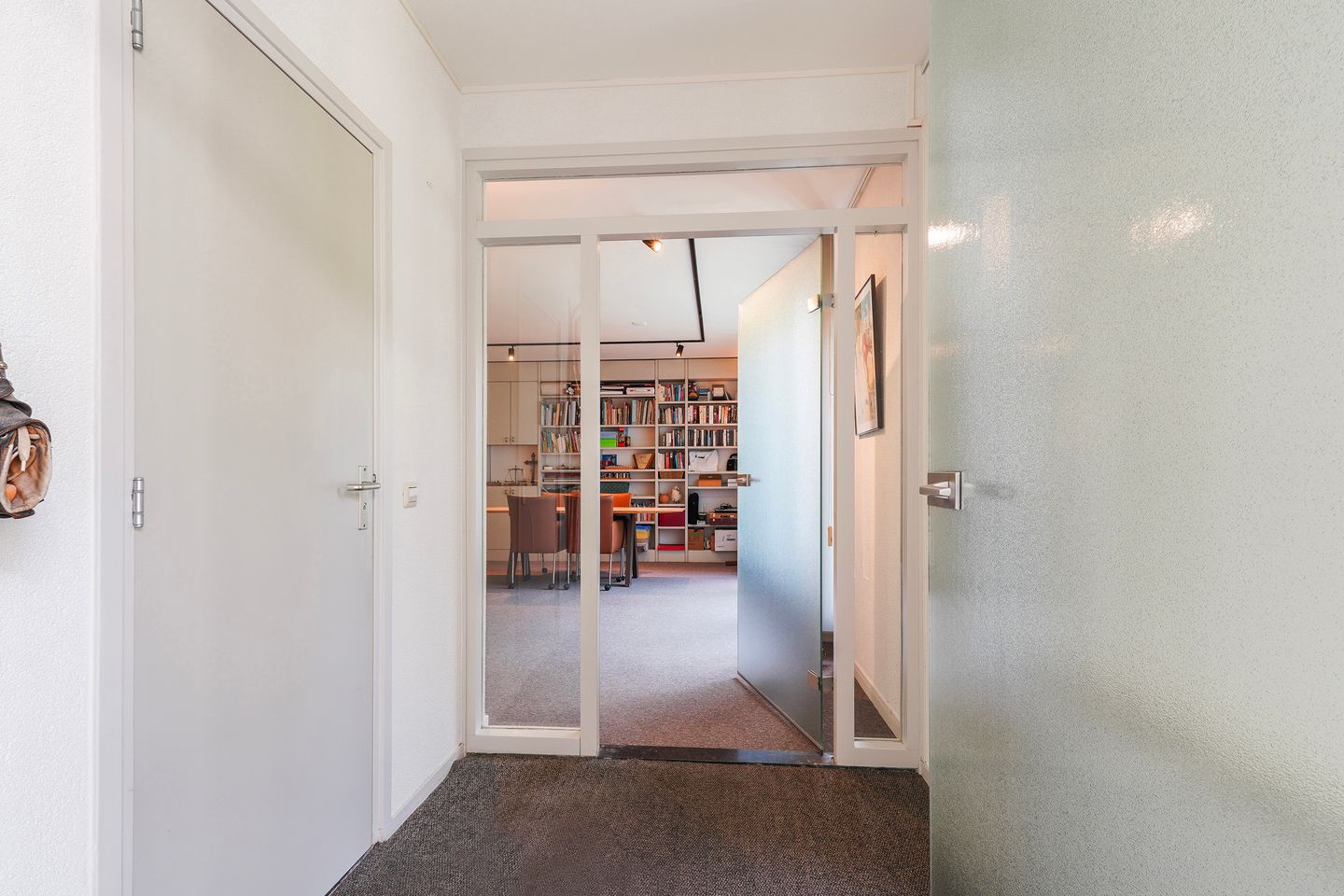 Photo 19 of Burgemeester Moonenlaan 13