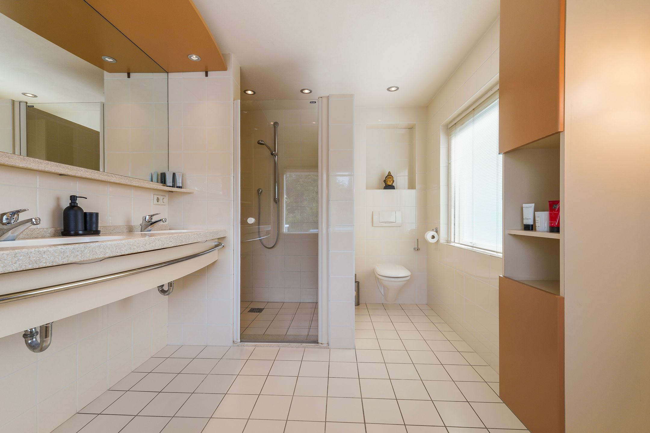 Photo 30 of Burgemeester Moonenlaan 13