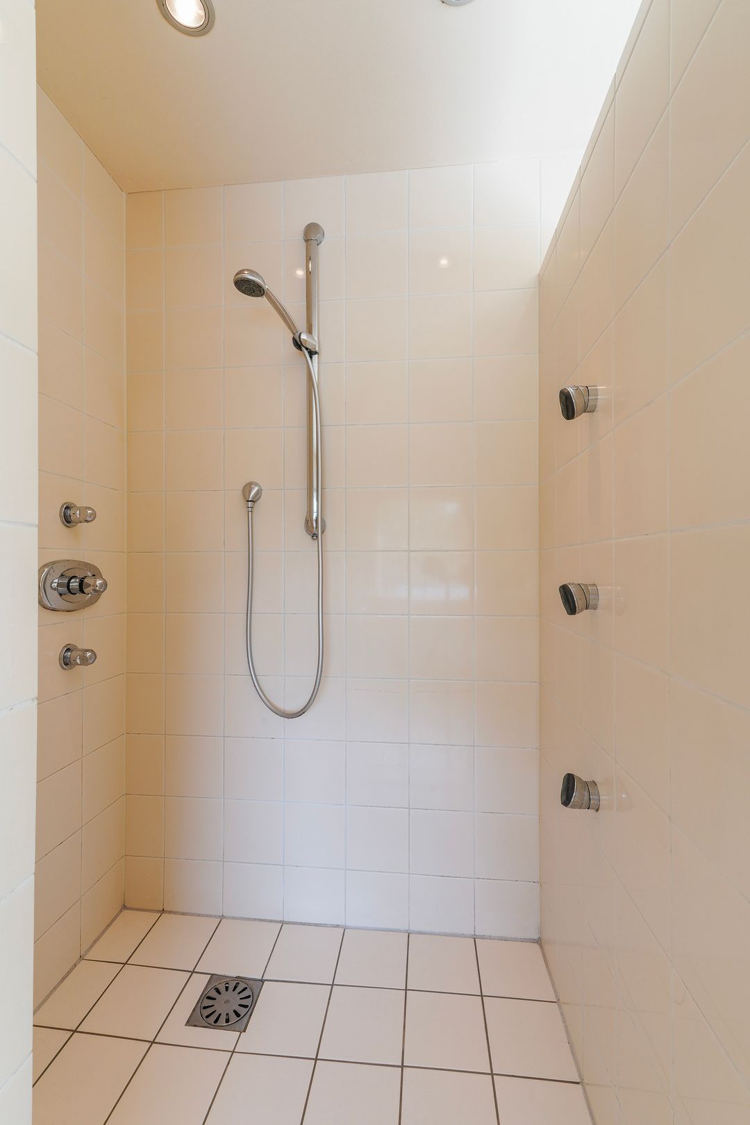 Photo 32 of Burgemeester Moonenlaan 13