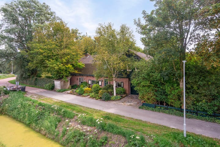 Photo 6 of Ambachtsdijk 61