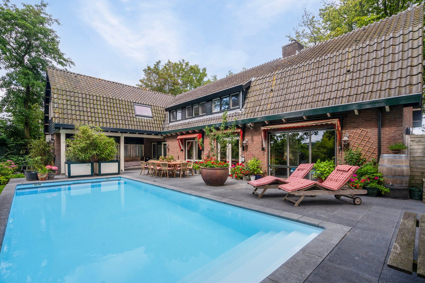 Photo 49 of Ambachtsdijk 61