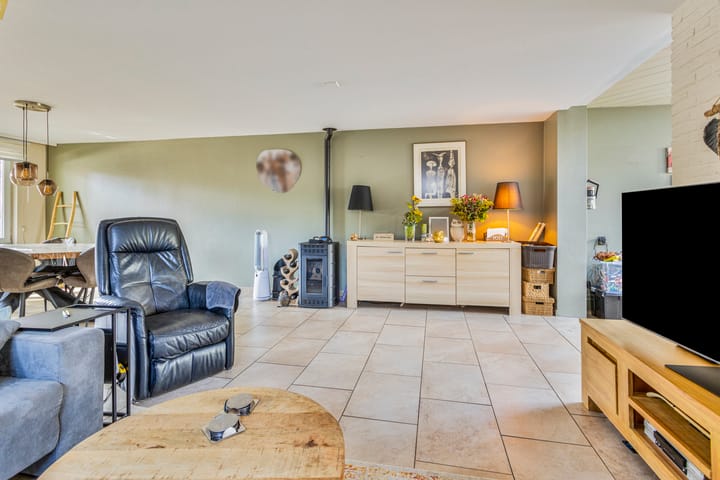 Foto 10 van Leon Biessenstraat 99