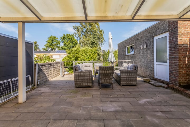 Foto 32 van Leon Biessenstraat 99