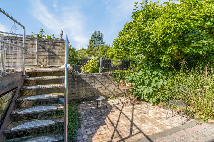 Foto 35 van Leon Biessenstraat 99