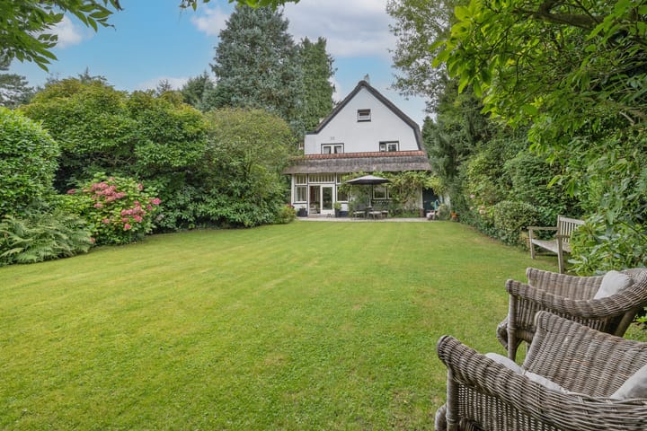 Photo 1 of Prins Bernhardlaan 33