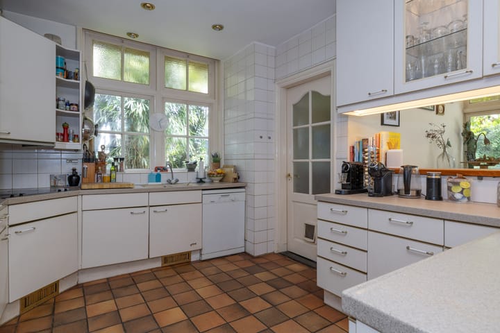 Photo 14 of Prins Bernhardlaan 33