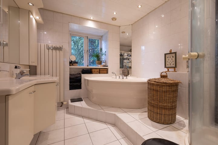 Photo 22 of Prins Bernhardlaan 33