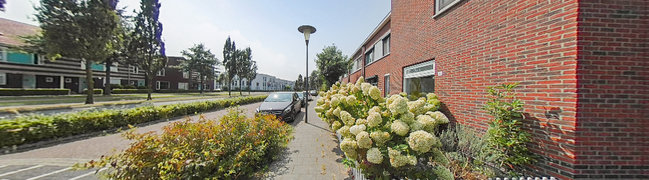 View 360° photo of Voortuin of Hertgang 51