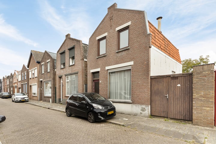 Bekijk foto 1 van Voorstraat 25