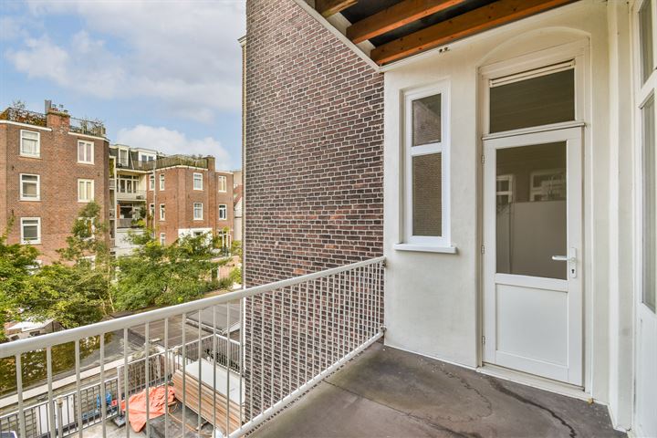 View photo 12 of Bilderdijkstraat 92-2