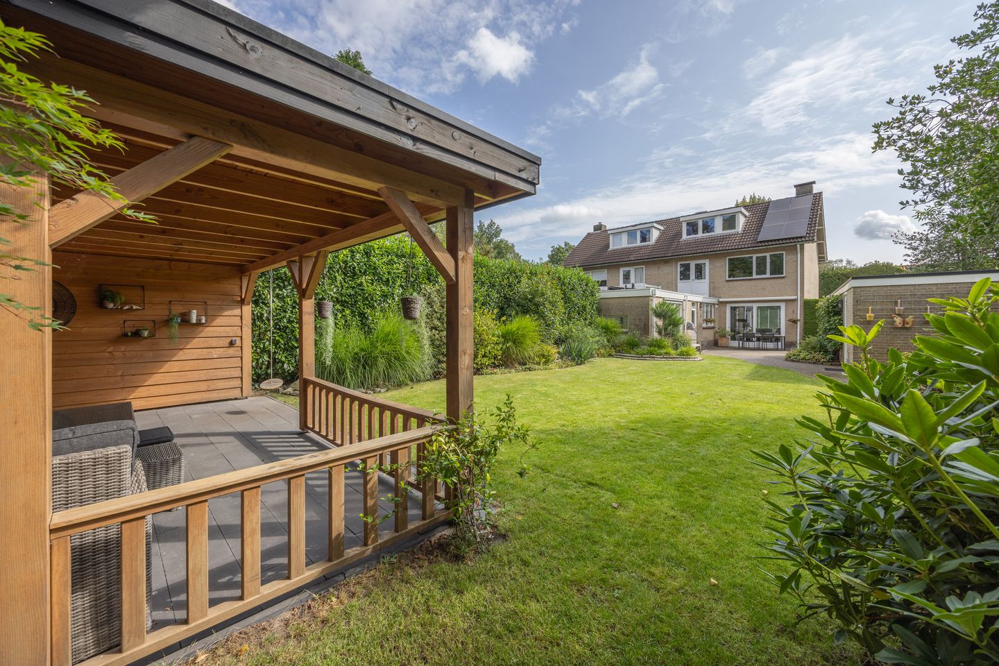 Foto 1 van Reviusstraat 34-A