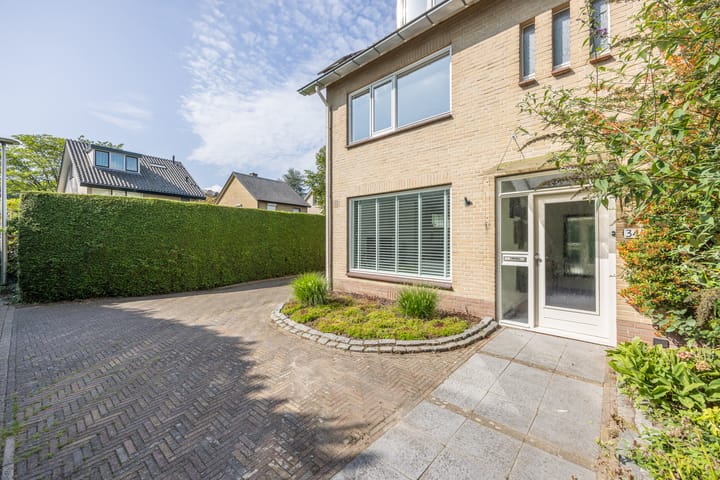 Photo 7 of Reviusstraat 34-A