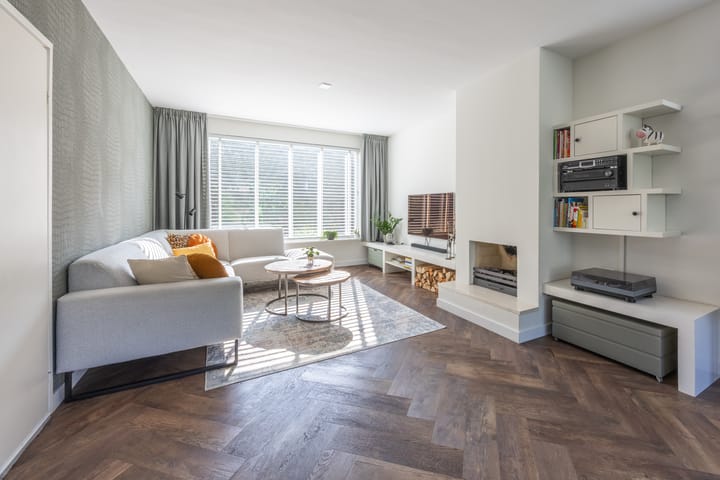 Photo 8 of Reviusstraat 34-A