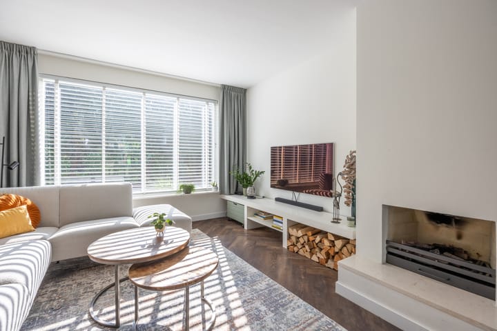 Photo 10 of Reviusstraat 34-A