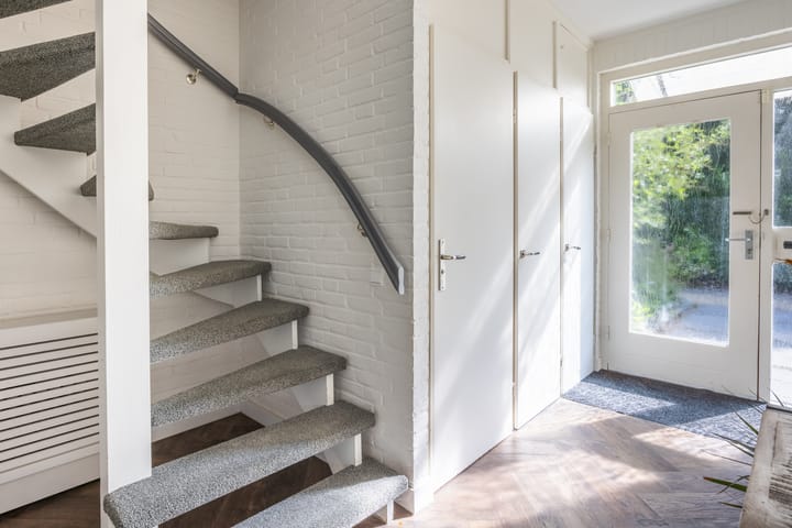 Photo 26 of Reviusstraat 34-A