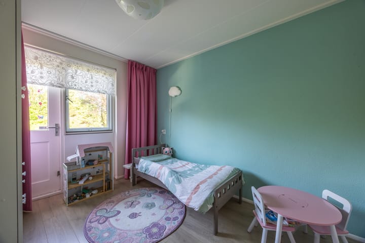 Photo 36 of Reviusstraat 34-A