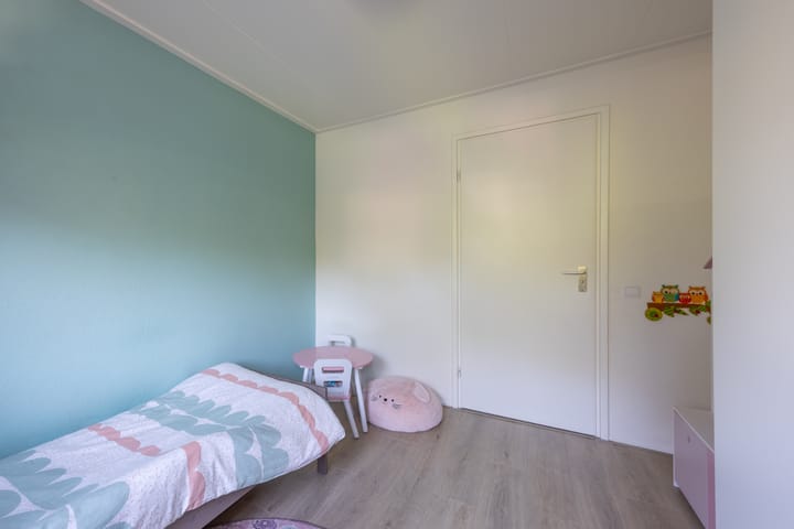 Photo 38 of Reviusstraat 34-A