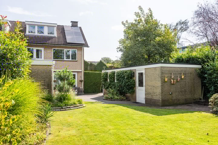 Photo 51 of Reviusstraat 34-A