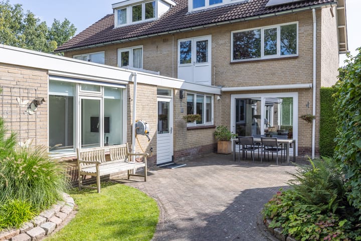 Photo 62 of Reviusstraat 34-A