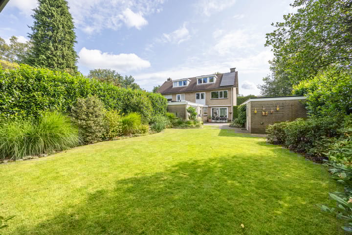 Photo 68 of Reviusstraat 34-A