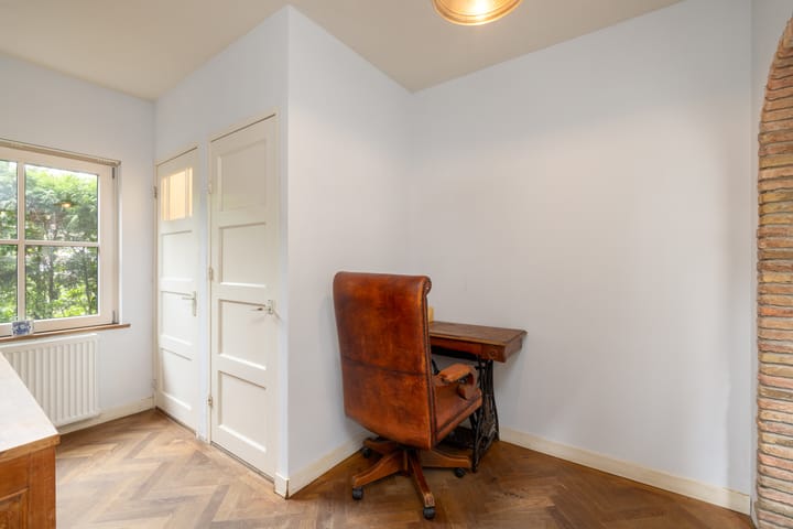 Foto 17 van Graaf van Solmsweg 59