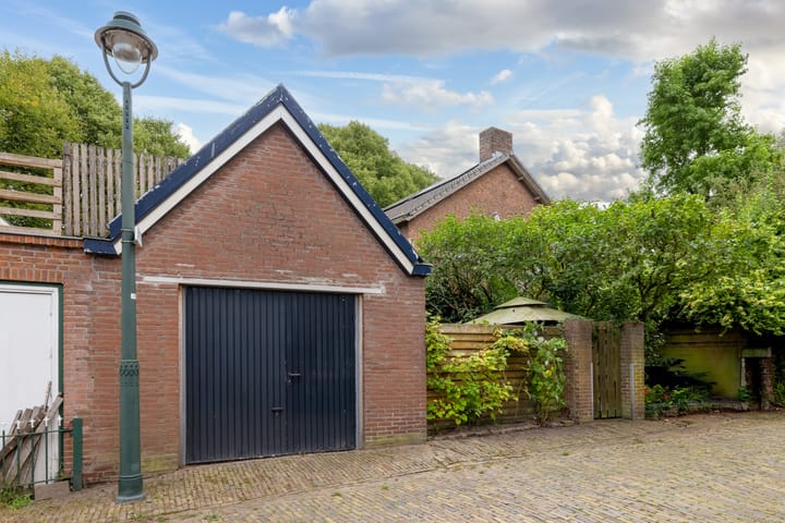 Foto 27 van Graaf van Solmsweg 59