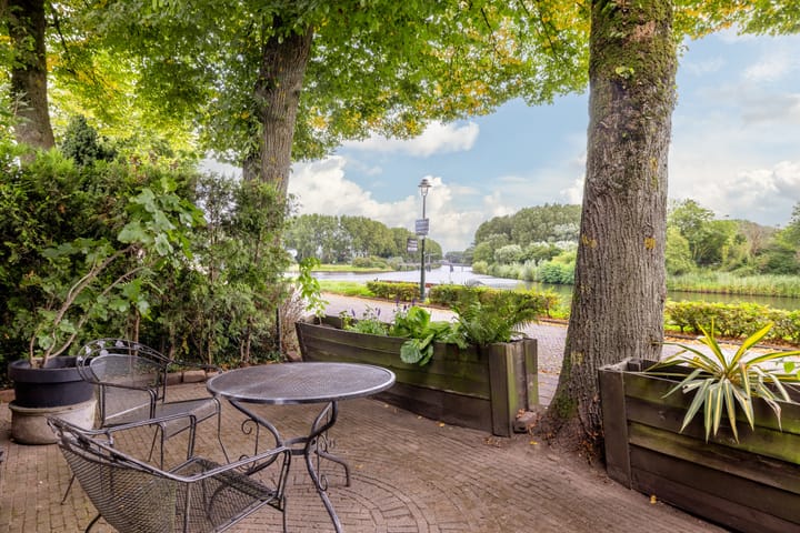 Foto 2 van Graaf van Solmsweg 59