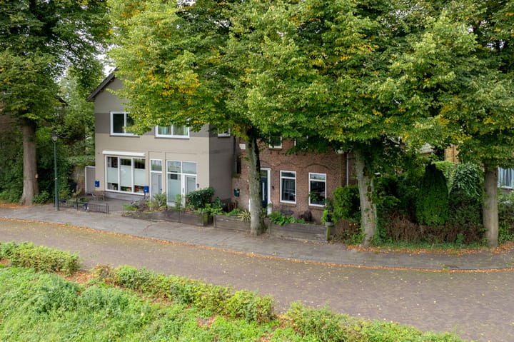 Foto 53 van Graaf van Solmsweg 59