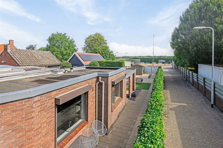 Bekijk foto 22 van Dorpsstraat 43