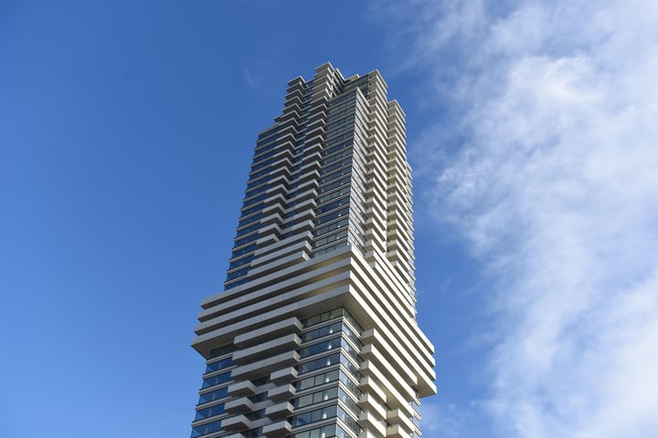 Baan 44 U