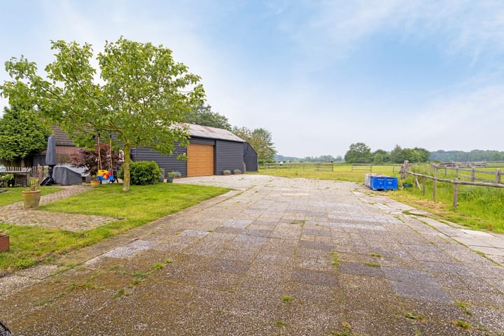 Photo 32 of Molenweg 9