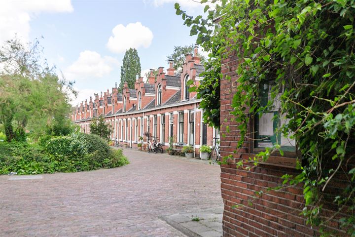 View photo 3 of Petrus Campersingel 53