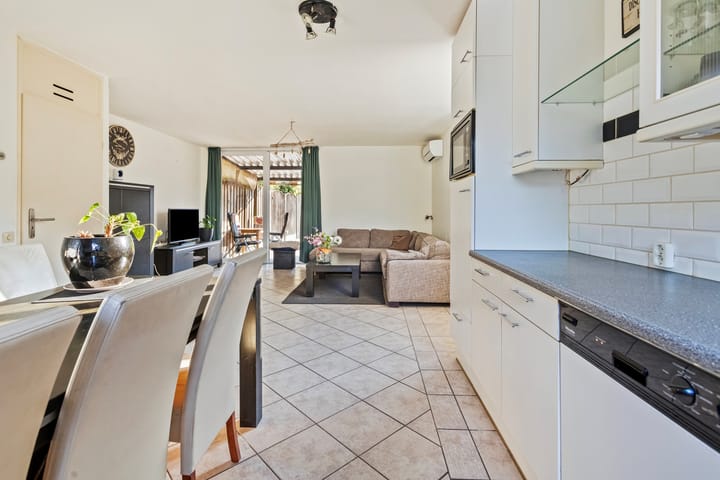 Foto 13 van Merwedestraat 10