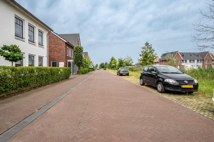 Foto 40 van Goudsbloemdreef 1