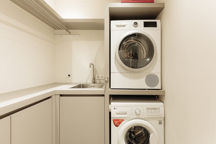 Foto 26 van Cornelis Anthoniszstraat 64-H